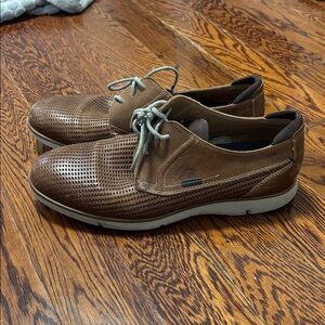 Fluchos Men’s Perforated Leather Derby Shoes Lightweight Casual Oxfords Size: 9
